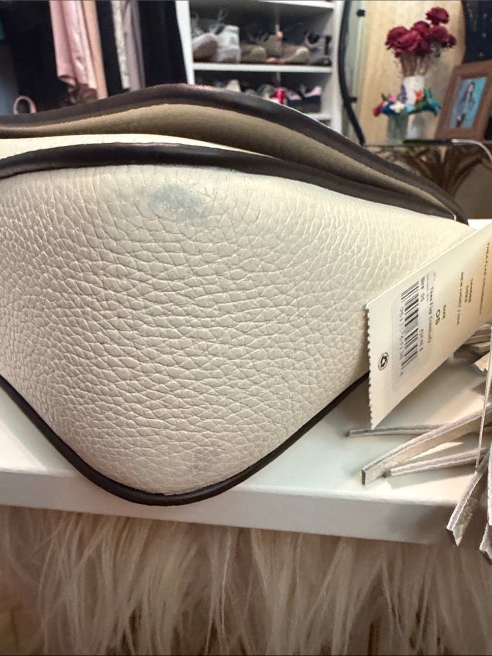 Tory Burch Thea Flap Pebbled Leather Cream Crossbody with Tassel - Picture 8 of 8